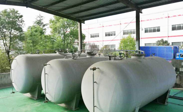 石化廢氣儲罐氮封系統(tǒng)如何來設(shè)計？